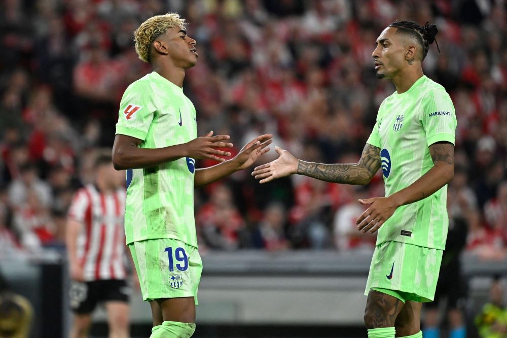 曼城有望大胜桑德兰，展现沉稳防守，争夺英超积分榜席位。